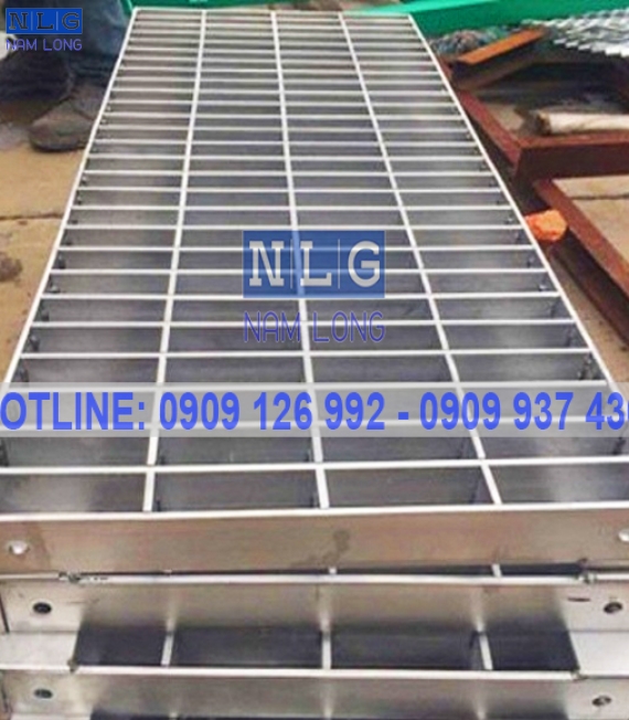 Tấm grating inox 